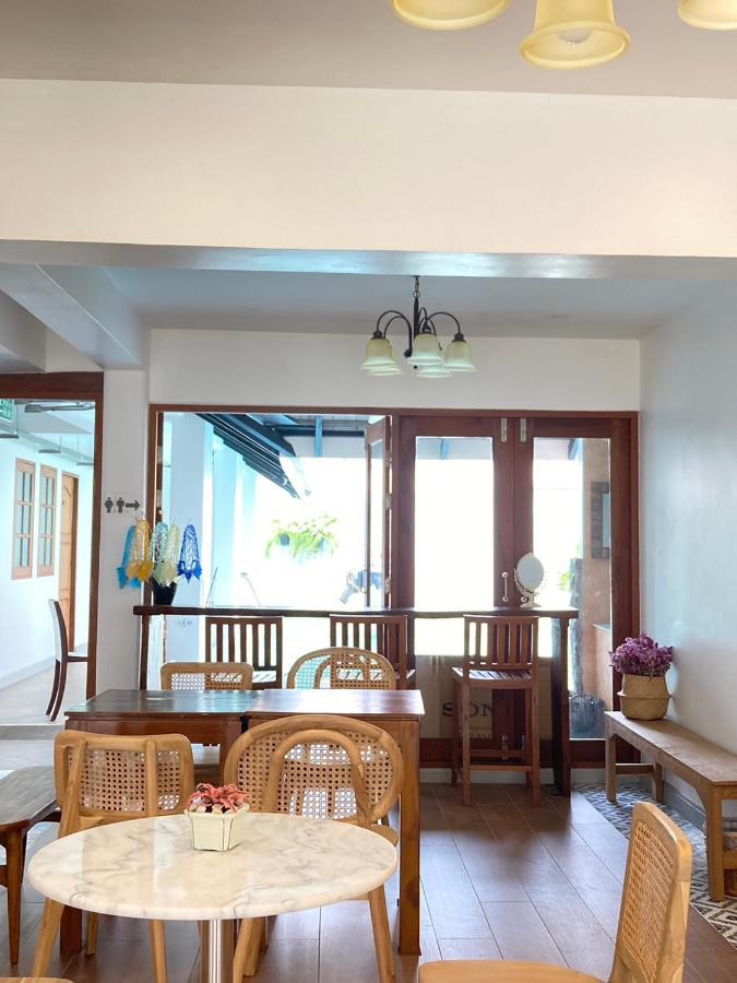 Valentier Cafe And Hotel Čiang Mai Exteriér fotografie