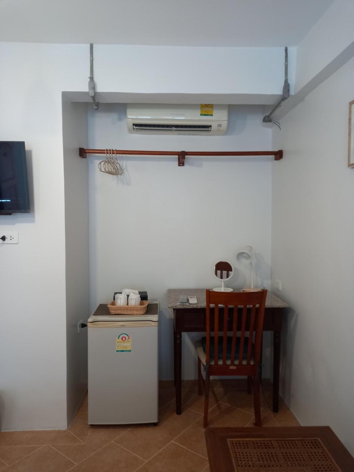 Valentier Cafe And Hotel Čiang Mai Exteriér fotografie