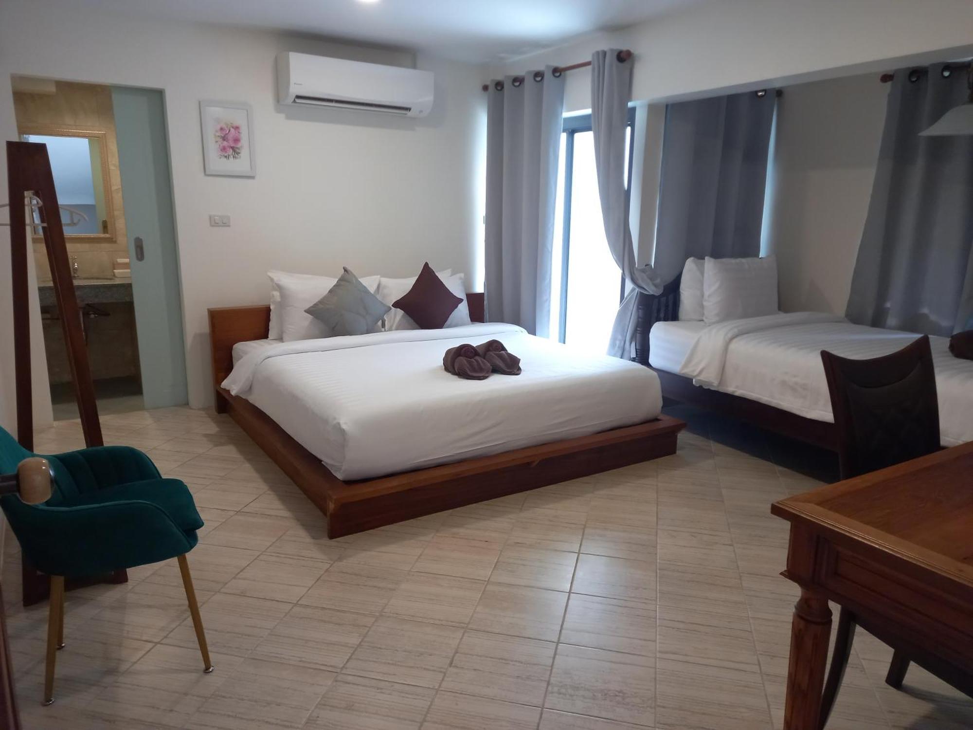 Valentier Cafe And Hotel Čiang Mai Exteriér fotografie
